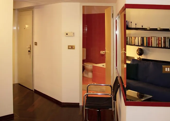 Un Gioiello Sotto Le Due Torri Daire Bolonya