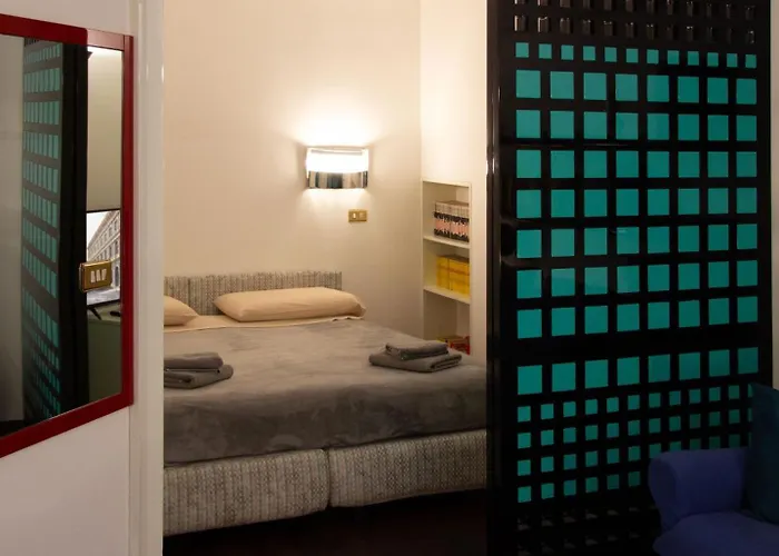 Daire Un Gioiello Sotto Le Due Torri Bolonya