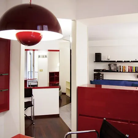 Un Gioiello Sotto Le Due Torri 아파트 *